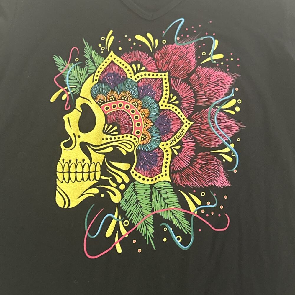Ay Guey Long Sleeve V Neck Shirt Womans Size XL Skull Black